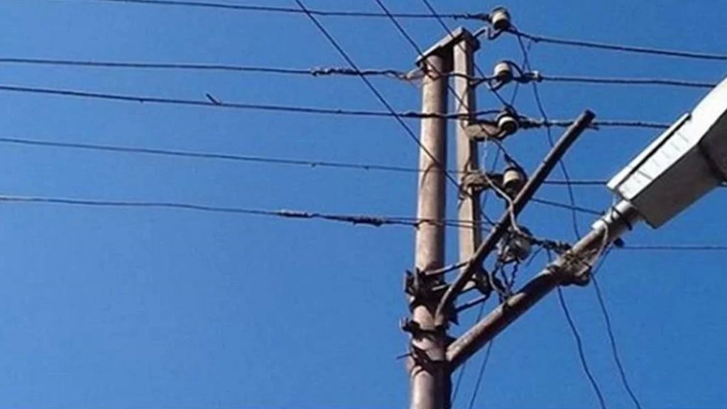مجدداً.. سرقة كابلات الكهرباء في المنطقة الواقعة بين بلدتي برسا ودده وانقطاع التيار عن هاتين البلدتين منذ يومين!
