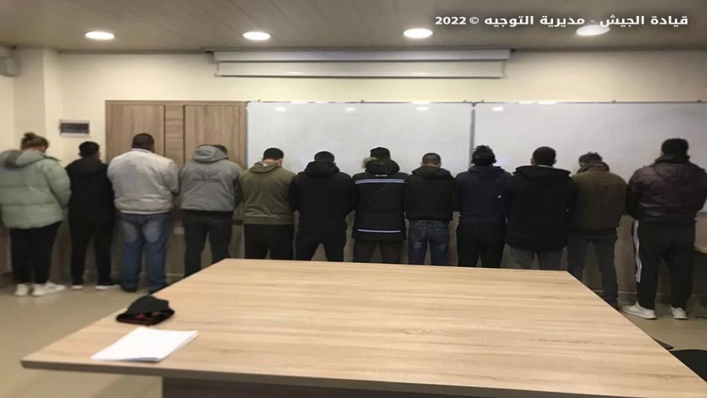 بالصور/ الجيش يداهم في منطقتي البقاع والشمال: توقيف 39 شخصاً أقدموا على إطلاق النار لمناسبة عيد رأس السنة!