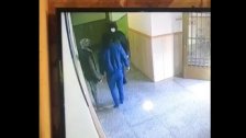 فيديو يوثق لحظة خروج منفذ جريمة أبلح من مبنى عيادة طبيب الأسنان إيلي جاسر 