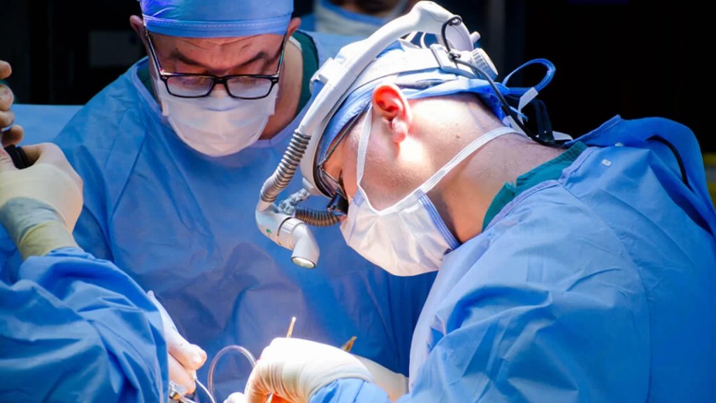 في لبنان: وفاة 4 أطفال في أسبوعين بسبب عدم وجود جرّاح قلب متخصّص للأطفال!