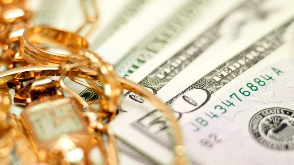 سرقوا أموال موضوعة أمانة ومصاغ وبطارية سيارة من منزل في حلبا خلعاً.. وخرجوا بعدها من باب المنزل بطريقة طبيعية! 