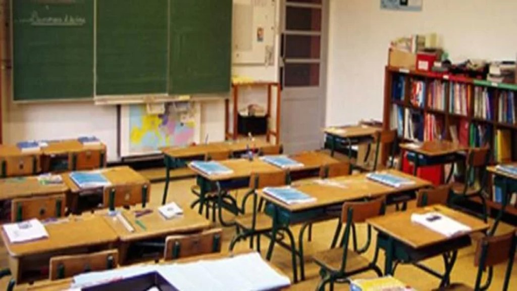  الأمانة العامّة للمدارس الكاثوليكيّة :إقفال المدارس في المناطق الجبليّة يومي الإثنين والثلاثاء وترك الخيار للمدارس الساحليّة 