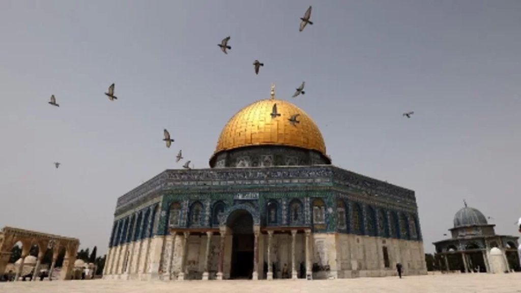 الخارجية اللبنانية تدين اقتحام "الاقصى"