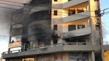 إصابة طفلة جراء اندلاع حريق كبير في إحدى الشقق السكنية في جبيل.. حالتها حرجة!