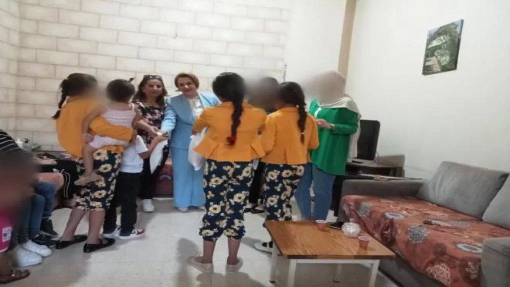 بالصور/ مبادرة إنسانية.. جمعوا الأمهات السجينات في طرابلس بأطفالهن!