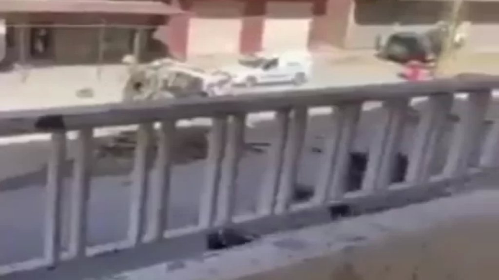 بالفيديو/ استـ/شـ.هاد عسكري واصابة 5 آخرين أثناء عملية الدهم التي تنفذها قوة من الجيش في الشراونة