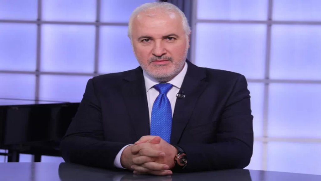 جان عزيز: كلما تعرف أكتر عن فضيحة الحدود وعمالة تحالف رباعي كاريش اللبناني.. كلما تكتشف قديش في مسؤولين "دولة" دجالين كبار لازم يكونوا هلق عم يتحاكموا بالخيانة العظمى!