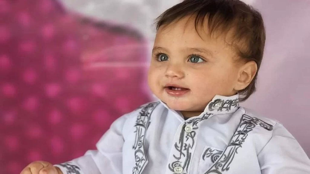 بلدة عين بعال تنعى الطفل مهدي عنتر الذي توفي غرقاً في أحد المسابح