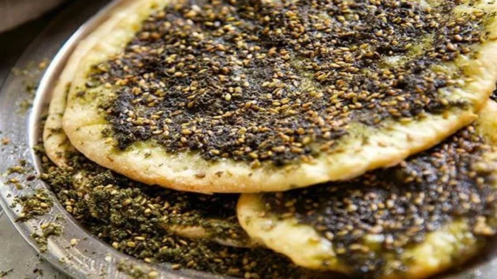 تجمع أفران المناقيش والمرقوق في الجنوب يٌحذر :" تجار الموت يتغلغلون في مناطق الجنوب ببضاعة فاسدة منتهية الصلاحية خزنت منذ أكثر من ستة شهور وتم مسح تاريخ صلاحيتها عنها"