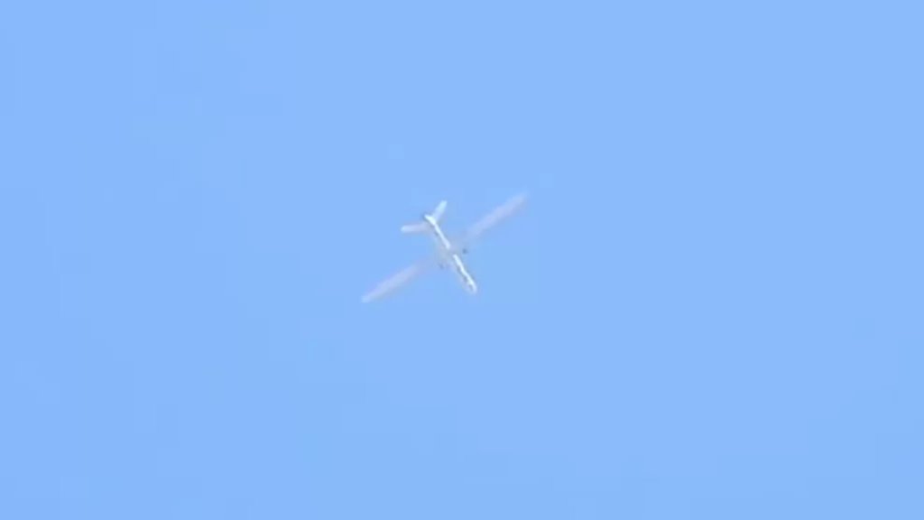 بالفيديو/ طائرة تجسس &quot;إسرائيلية&quot; تواصل تحليقها في أجواء مرتفعات كفرشوبا ومزارع شبعا المحتلة