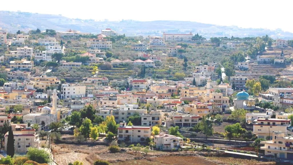 أقدم على العديد من عمليات السرقة في بلدات بنت جبيل وجوارها.. ومفرزة استقصاء الجنوب توقفه في عيناثا وتضبط كمية كبيرة جداً من المسروقات منها قوارير غاز وغالونات زيت زيتون ومكسرات وسكاكر!!