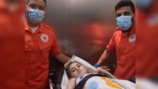 الطفلة ليلى تعود لمنزلها بعدما أمضت 8 أشهر في المستشفى إثر سقوط صخرة عليها وعائلتها تشكر قائد الجيش والمؤسسة العسكرية لتكفلهما بالعلاج