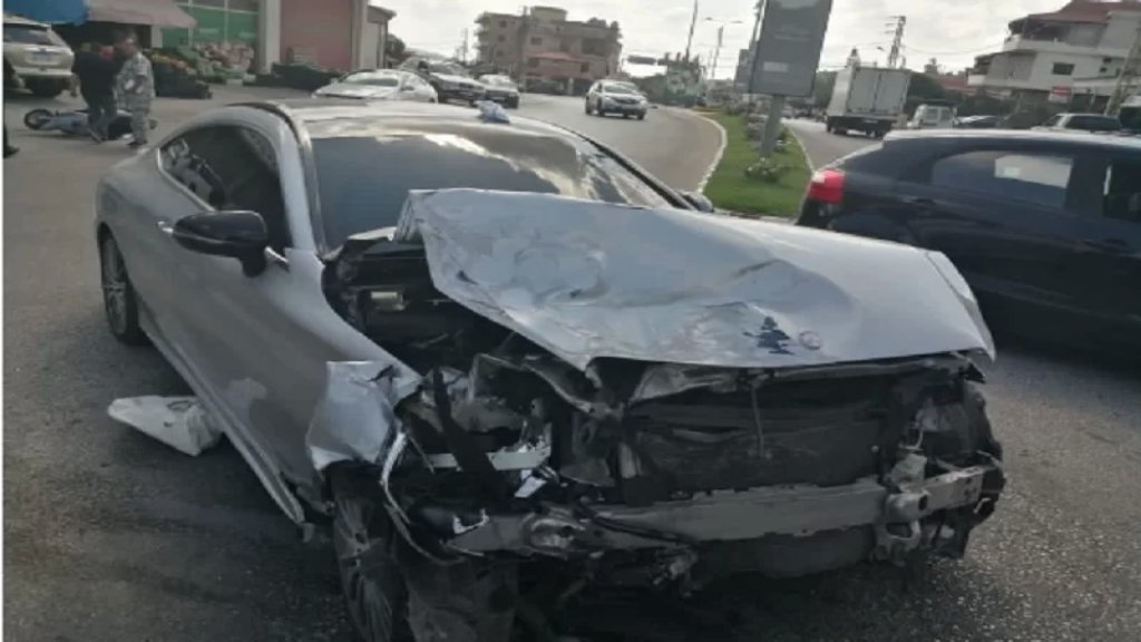 3 إصابات في حادث سير على دوار كفررمان - النبطية