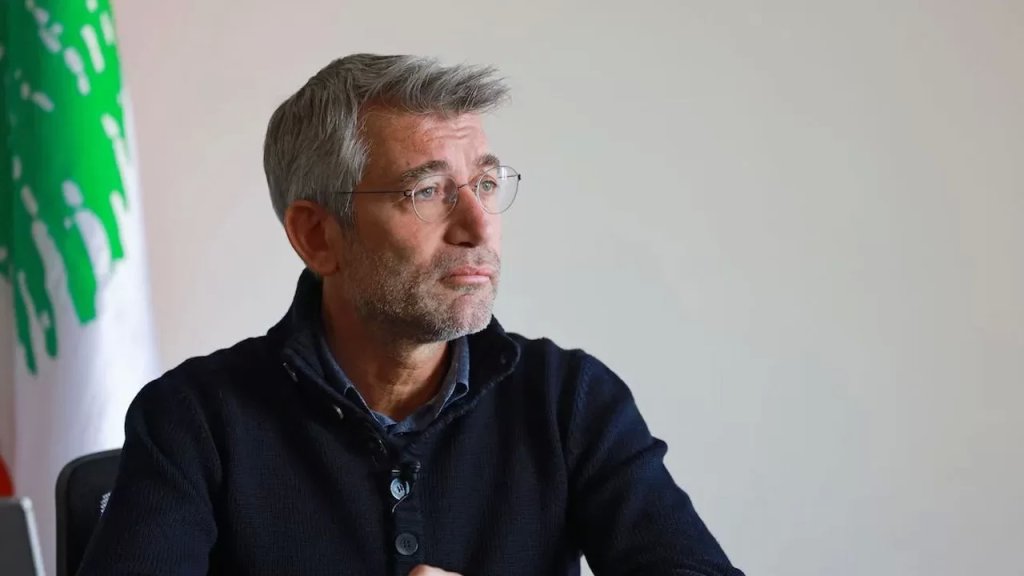 وزير الطاقة: &quot;الحصول على الفيول الإيرانيّ لا يخلق مشكلة للبنان مع المجتمع الدوليّ.. الفيول مجّانيّ ولا تشمله العقوبات&quot;