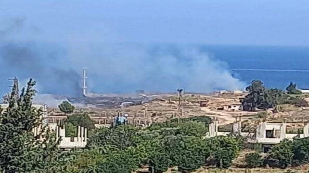 7 حالات اختناق بحريق قرب معمل دير عمار
