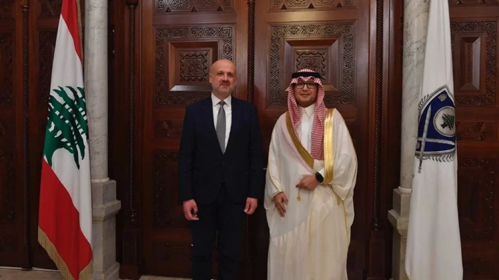 البخاري للحكومة اللبنانية: لترجمة الالتزامات السياسية إلى واقع ملموس والقيام بكل واجباتها نحو منع ووقف الأنشطة السياسية والتحريضية تجاه المملكة العربية السعودية ودول الخليج