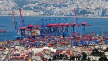 إدارة مرفأ بيروت ترد على مغالطات تتعلق بالسيارات المستوردة: لتوخي الدقة وعدم رمي التهم جزافاً