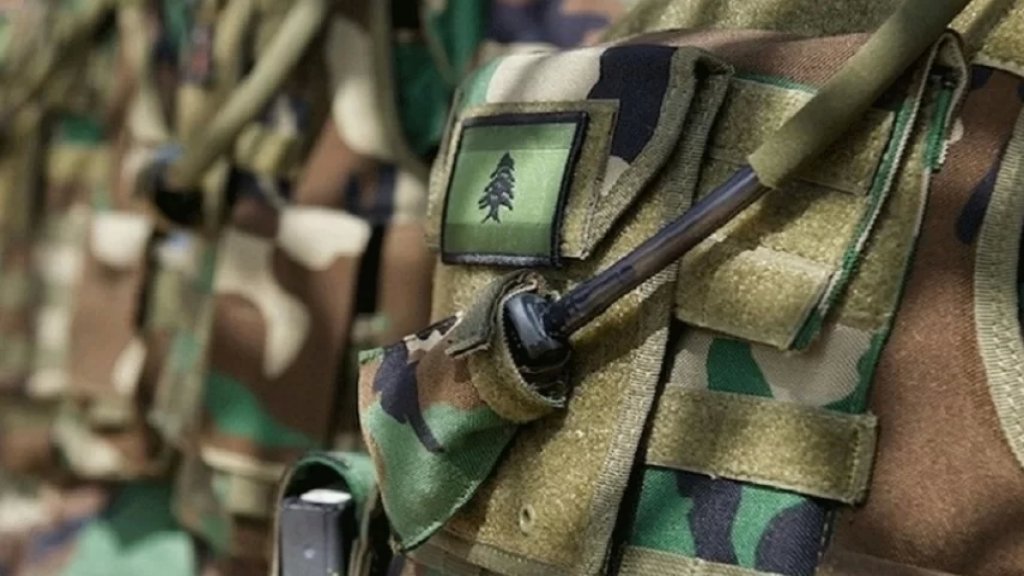 الجيش: مداهمة منزل مشتبه به في إطلاق النار وتوقيفه بعد حصول إشكال في شارع الثقافة - طرابلس أدى إلى مقتل مواطِنة