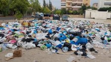 أزمة نفايات في صيدا بعدما توقفت الشركة المتعهدة عن جمعها بسبب نفاذ المازوت لآلياتها