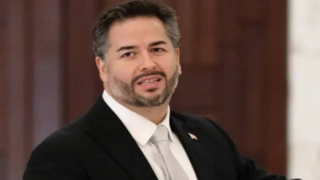 وزير الاقتصاد: الطحين والخبز متوفران والازمة خلفنا