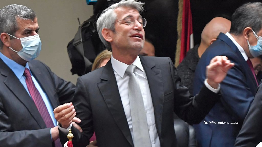 خبر سار للبنانيين.. الكهرباء إلى 12 ساعة في هذا التاريخ!