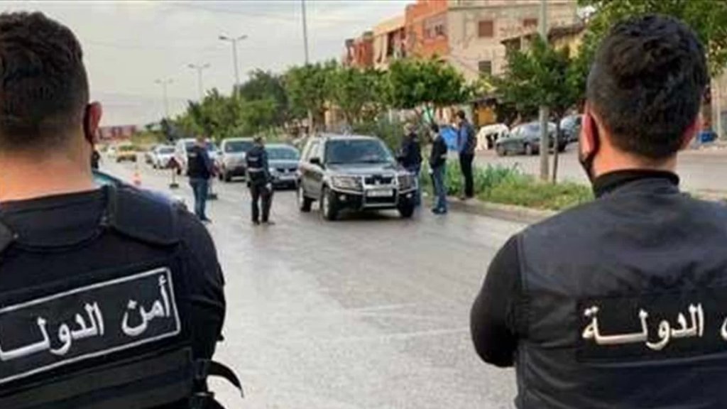 عصابة تؤمن دفاتر سوق لقاء مبالغ مالية خيالية دون امتحان.. في قبضة أمن الدّولة