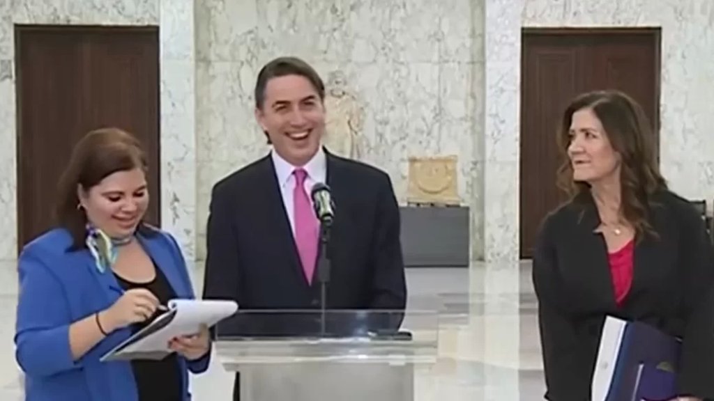 "الرئيس عون وقع الرسالة".. وهوكشتاين: الاتفاق سيشكّل نقطة تحوّل في الاقتصاد اللبناني وسيشعر به المواطن قريباً!