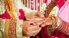 عقد زواج في الهند يثير الجدل: أصدقاء العريس طلبوا من العروس أن يتضمّن بنداً يسمح لزوجها بقضاء الوقت مع رفاقه حتى السّاعة الـ9 مساء