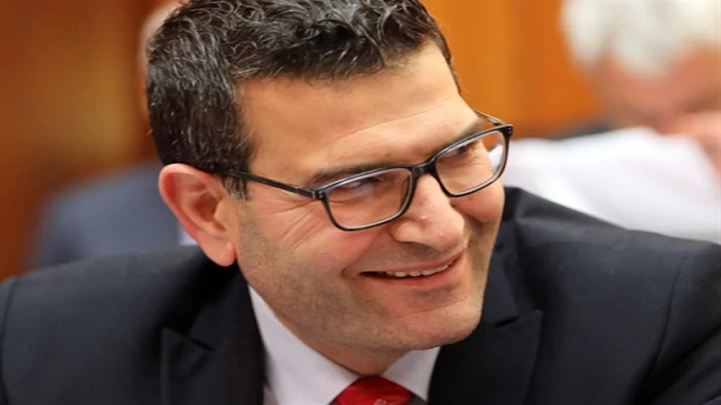 وزير الزراعة عن تلف مزروعات بحال ثبت تلوّثها بالكـ.ـوليرا: لن نتلف باقة بقدونس بدون تعويض