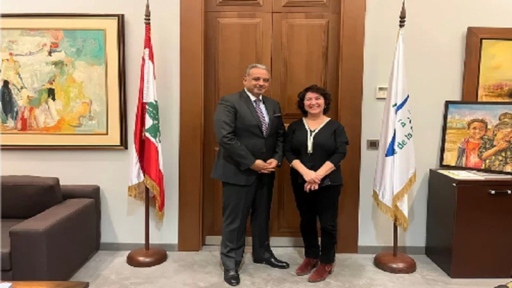 تنفيذاً للمبادرة التي أعلن عنها.. وزير الثقافة يقرر إقامة حفل غنائي موسيقي للفنانة أميمة الخليل في المتحف الوطني!