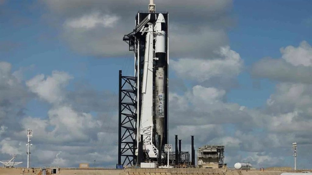 السعودية تخطط لإنشاء فنادق عائمة في الفضاء.. تُجري محادثات مع شركات عالمية لتنفيذ مشاريع جديدة!