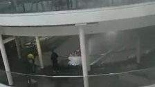 بالفيديو/ احتكاك كهربائي في &quot;Le Mall&quot; ضبية وتصاعد الدخان 