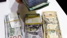 إجراءٌ اتخذ أمس بشأن الدولار: رفع سعره على منصّة "صيرفة" ليُصبح 30500 ليرة لبنانية بعدما كان مُقابل 30300 ليرة لبنانية