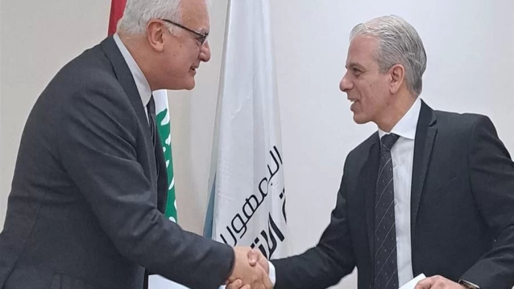 تفاديا للأسوأ ولانقطاع الانترنت.. وزير الاتصالات يوقع اتفاقية لإنشاء كابل بحري جديد يربط لبنان بقبرص!