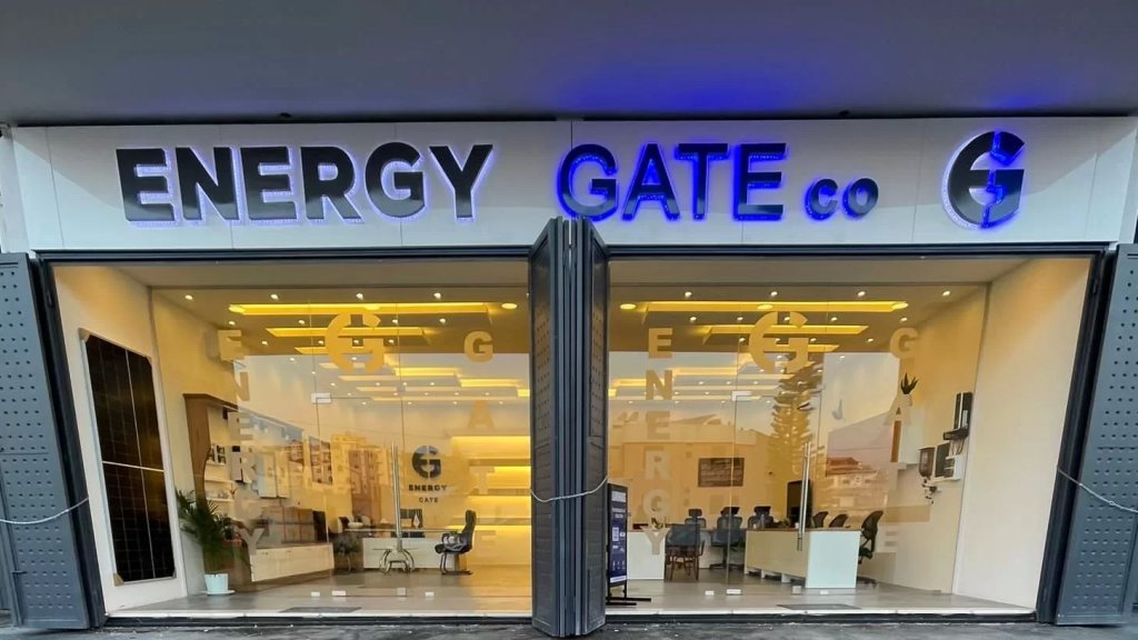 فريق متخصص مهمته تأمين أفضل الخدمات من أنظمة الطاقة المتجددة لدى Energy Gate!
