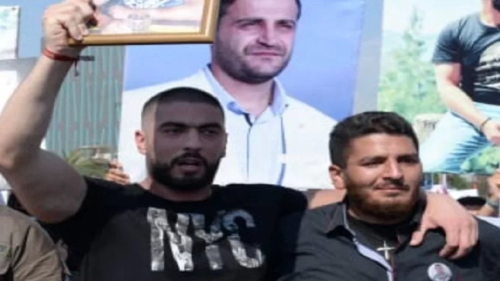  القاضي زاهر حمادة يعطي اشارة بترك بيتر بو صعب ووليام نون بعد انتهاء التحقيق معهما في امن الدولة