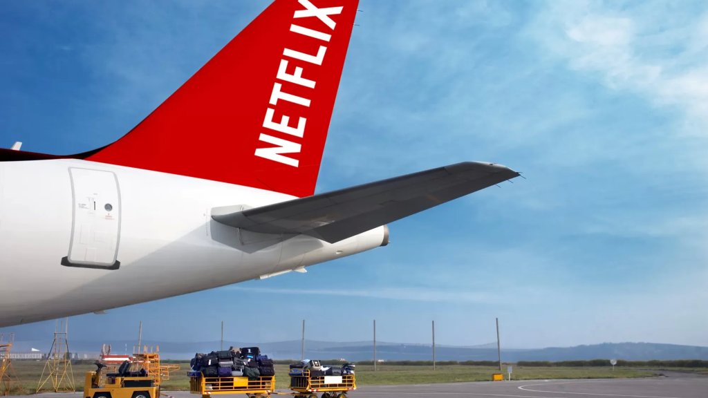 "نتفليكس" تبحث عن مضيف/ة طيران للعمل على إحدى طائراتها الخاصة براتب يصل إلى 385 ألف دولار!