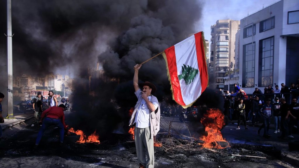 دول كبرى للبنان: &laquo;لسنا مهتمّين بكم..لا تملكون المال ولا الوقت&raquo;