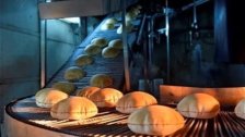 رئيس نقابة الأفران طالب وزير الاقتصاد بتسعيرة للخبز مرتين في الأسبوع