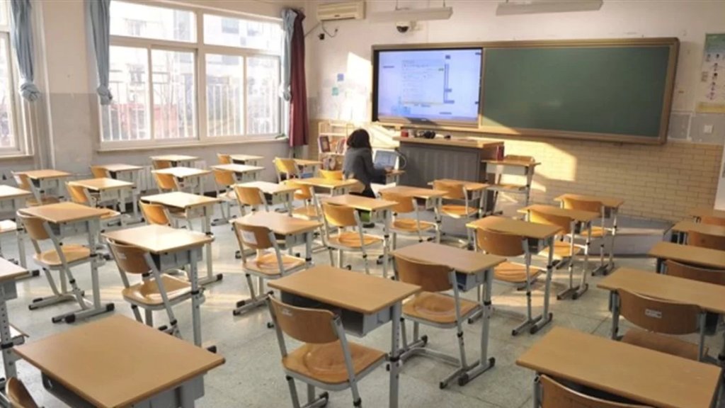 لجنتا الأساتذة المتعاقدين في الرسمي: لا عودة قبل نيل حقوقنا