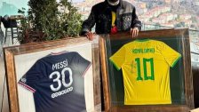 الشيف التركي بوراك يُعلن تمكنه من بيع قميصي ميسي ورونالدينيو بـ63 ألف دولار من أجل التبرع بثمنهما لمساعدة متضرري الزلزال