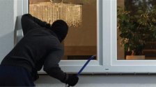  في عاصون... مواطن يعرض مكافأة لمن يدلي بمعلومات حول من سرق منزله!
