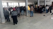 بعد إلغاء المنصة... طوابير أمام أحد مراكز الأمن العام لتقديم طلبات جوازات السفر  
