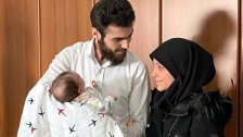 بالفيديو/ عائلة سورية ناجية تعثر على رضيعها بعد أكثر من شهر على الزلزال!