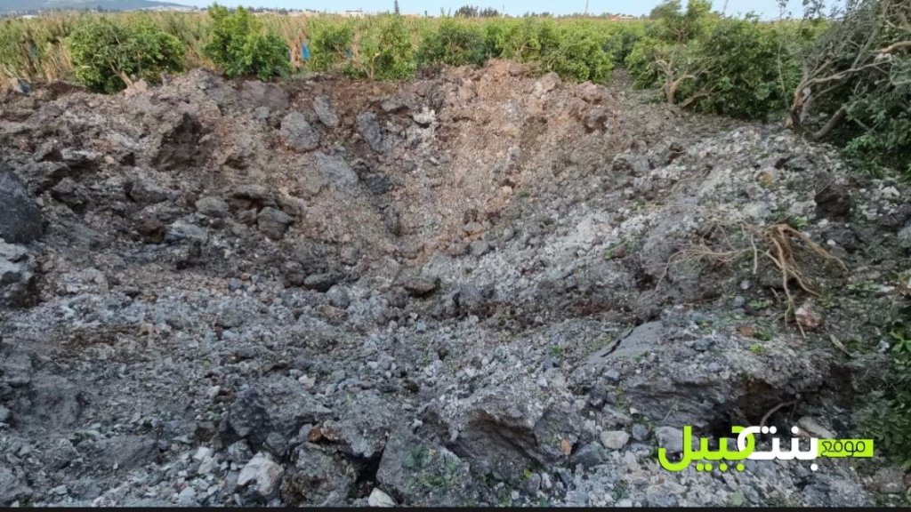 لقطات مصورة لأضرار القصف الاسرائيلي جنوباً:  طالت منازل وبساتين ومشروع ري القاسمية ومزرعة...