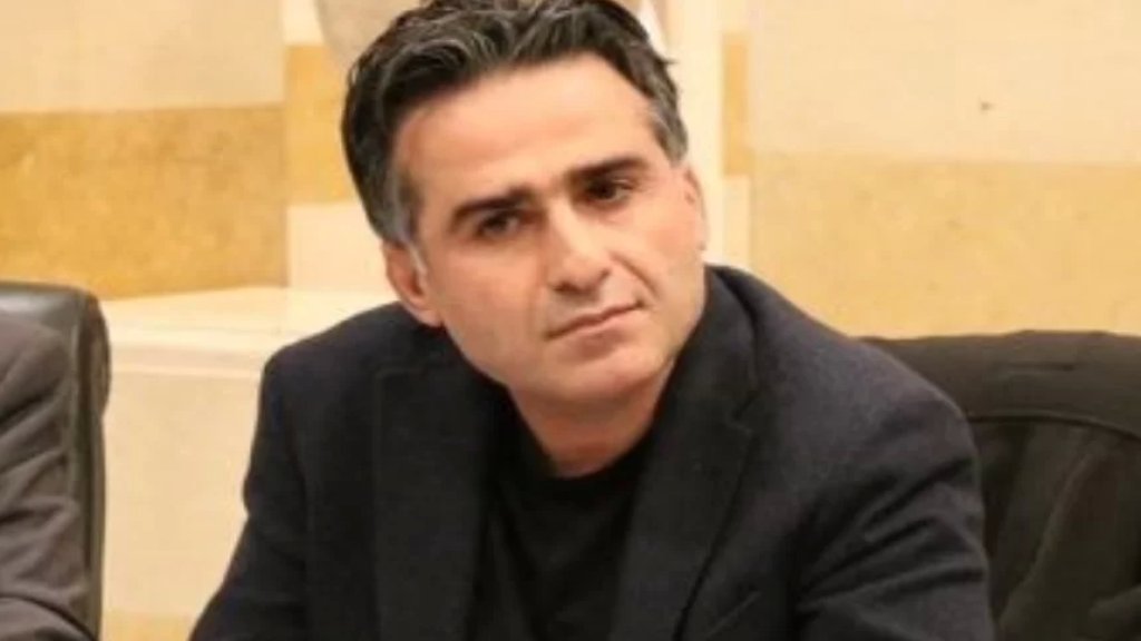  وزير الأشغال: إقرار مرسوم تعديل رسوم إشغال الأملاك العمومية البحرية يهدف إلى تحصيل ما يقارب 40 مليون دولار سنوياً بعد أن كانت 500 ألف دولار فقط!