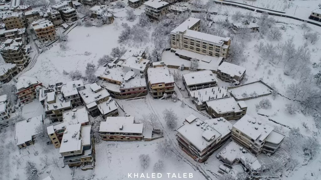 طقس نهاية الاسبوع &laquo;شتوي بامتياز&raquo;: ثلوج على 1700 م ورياح تصل الى 75كم/س وتحذير من تشكل السيول