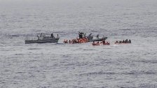 إنتشال جثة طفل قبالة الساحل التونسي بعد غرق مركب مهاجرين