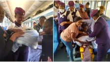بالصور/ ولادة طفل خلال رحلة قطار سريع في كينيا