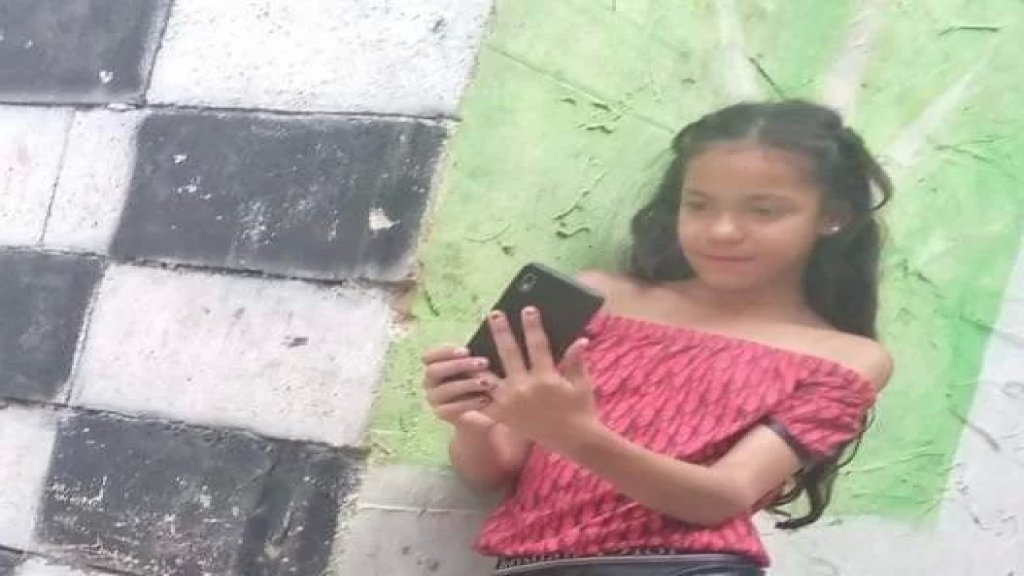 وفاة طفلة طعنًا في مخيم البداوي بسبب إشكال بين شخصين!